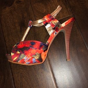 Gorgeous floral heels